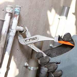 repairing a plumbing pipe